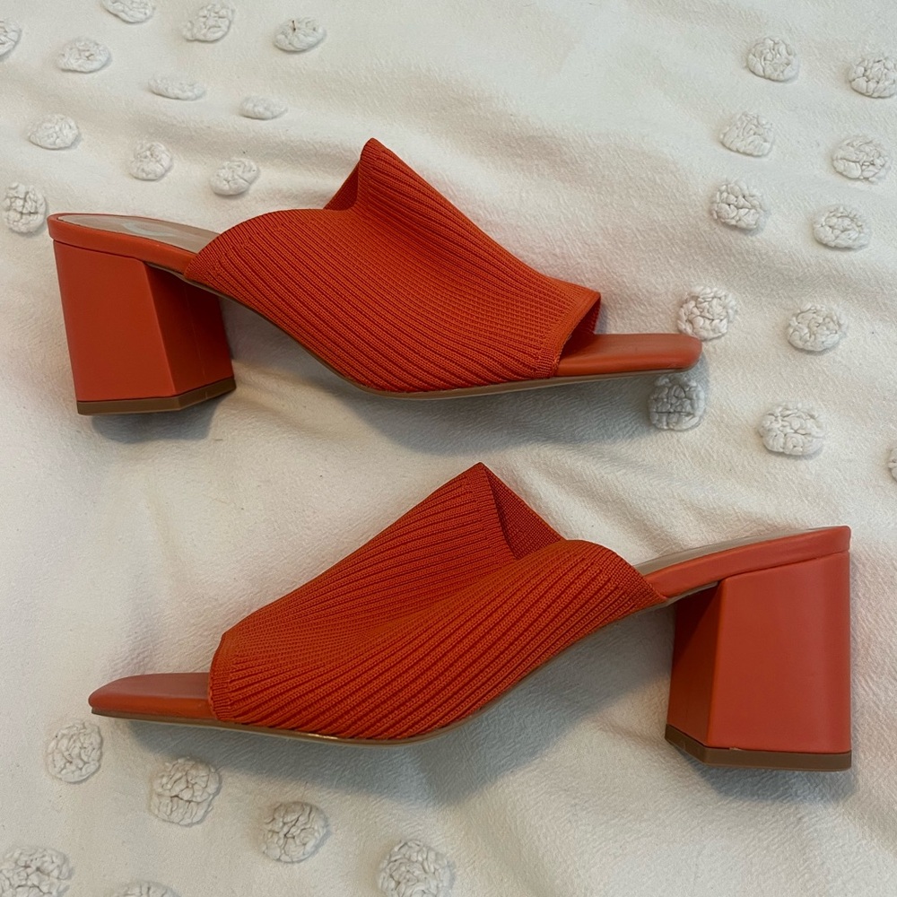 Never worn new orange heels size 9